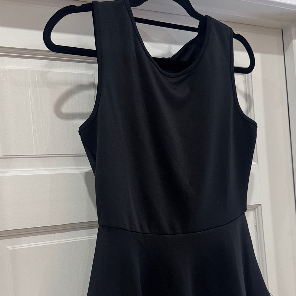 NWT Forever 21 early 2010s Elegant Black Sleeveless Peplum Top
